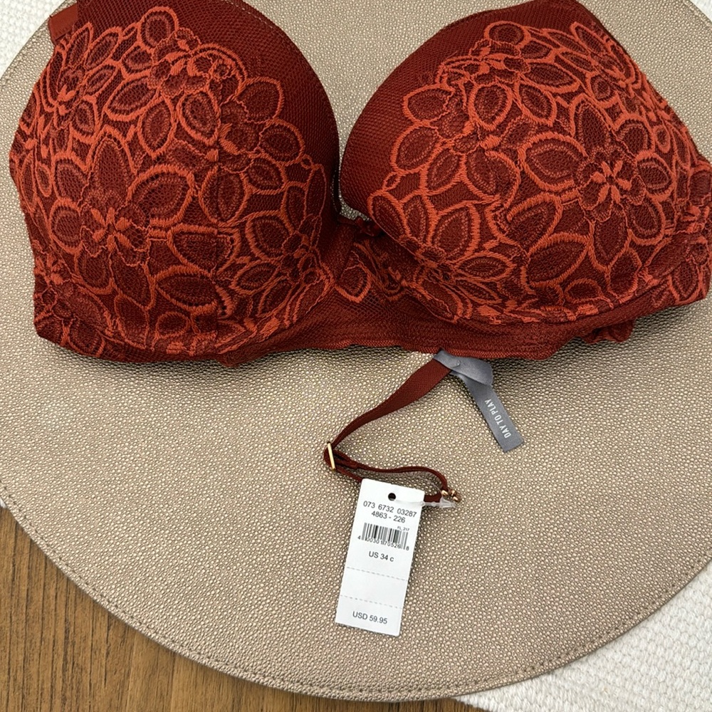 NWT Aerie Red Lace Plunge Bra Size 34C